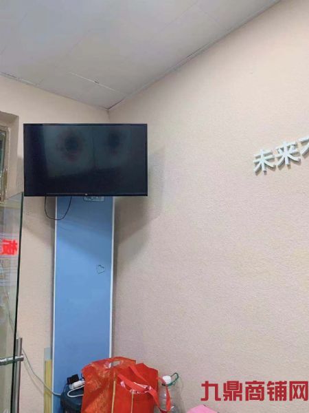 （转让）交大小吃一条街旺铺实景图片