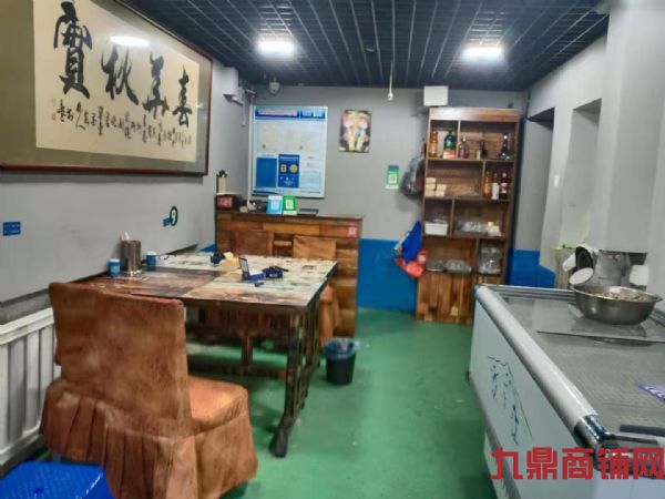 (转让) 正在营业中的饭店手续齐全实景图片