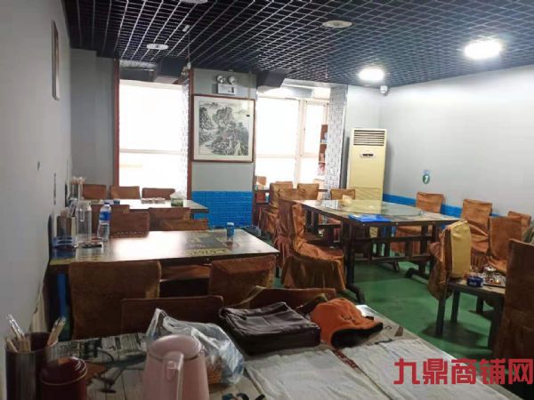 (转让) 正在营业中的饭店手续齐全实景图片