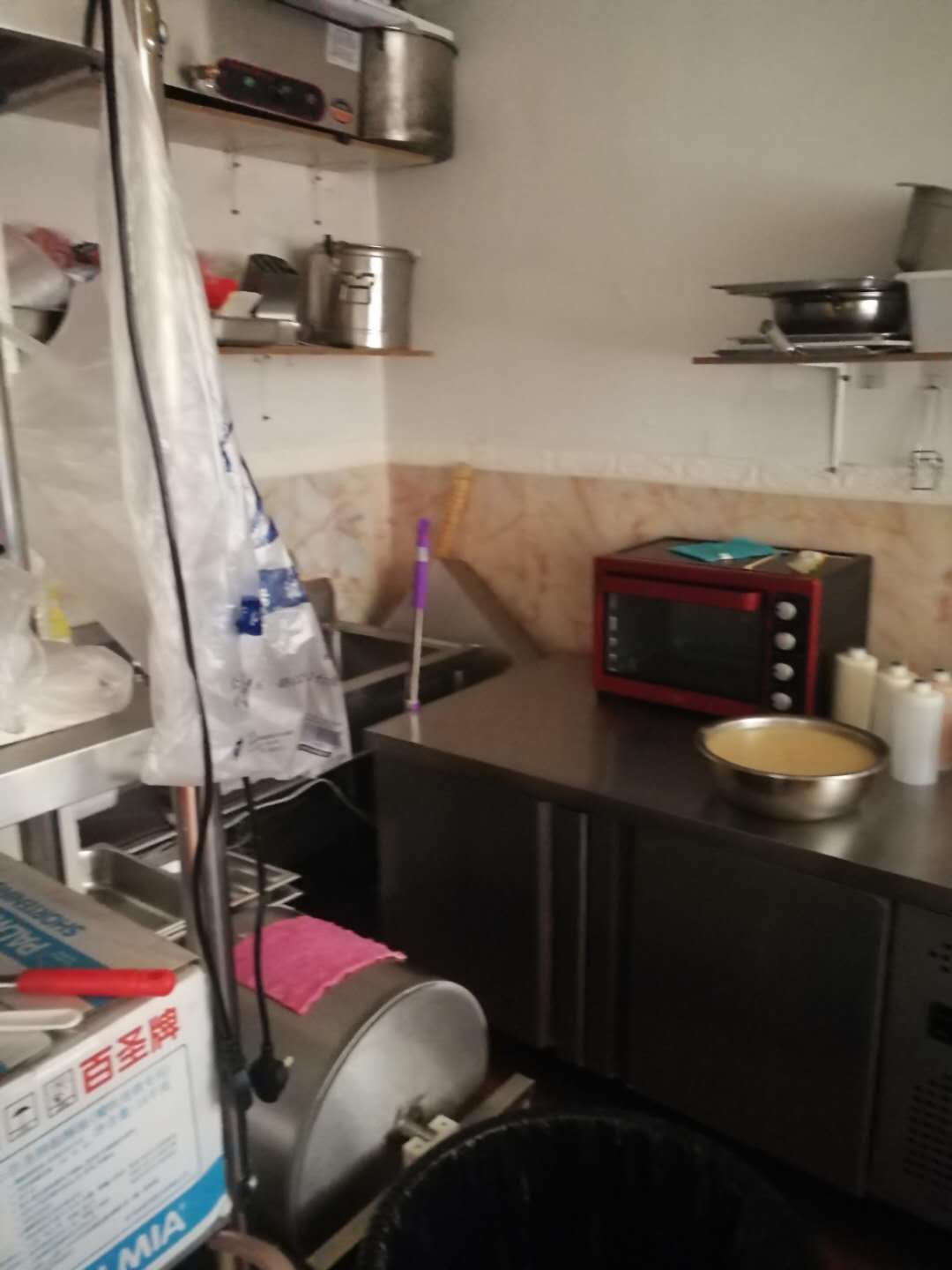 （转让）三八广场临街店铺低价转让实景图片