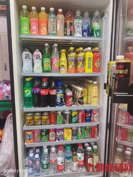 保税区盈利中超市吉兑实景图片