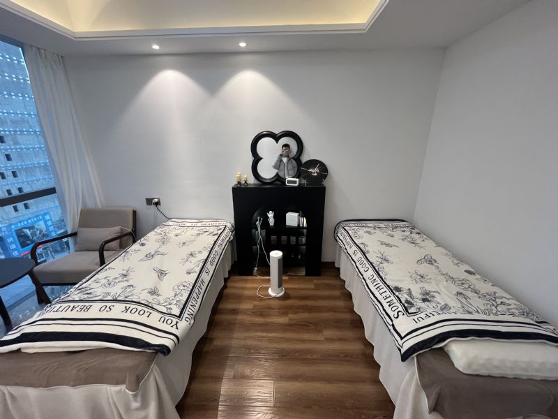 ���۱̹�԰����Ժ�������ʵ��ͼƬ