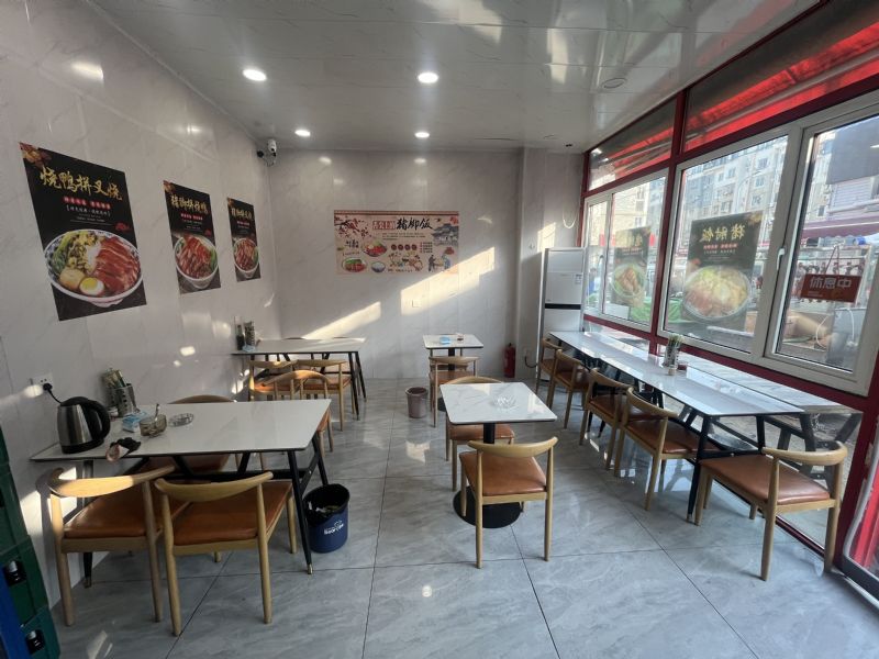 ����԰��ҵ��ѧ����������С�Ե����ʵ��ͼƬ